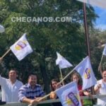 Candidatos do Chega às Câmaras de Almada, Setúbal e Lisboa fazem de Cartaz ao Vivo na Rotunda do C...